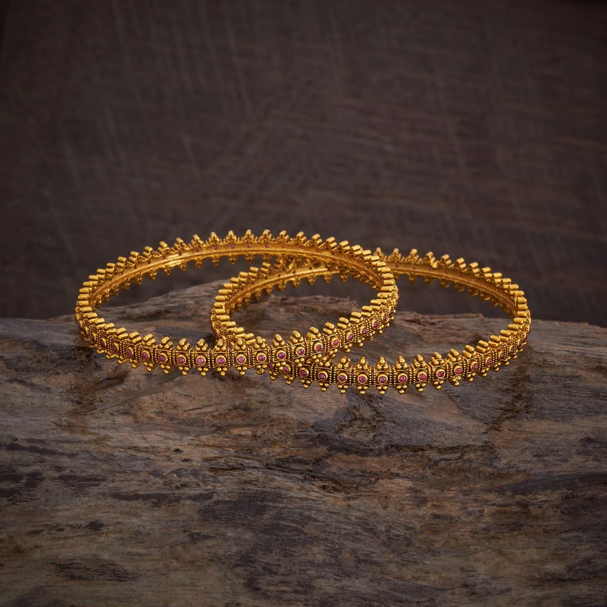Antique Bangle 165539